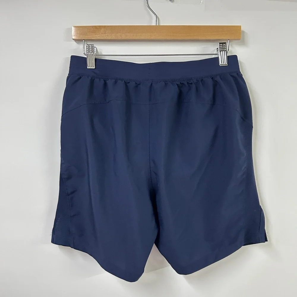 Under Armour Running Shorts Mesh Inset Medium Navy Blue Athletic Gorpcore Gym